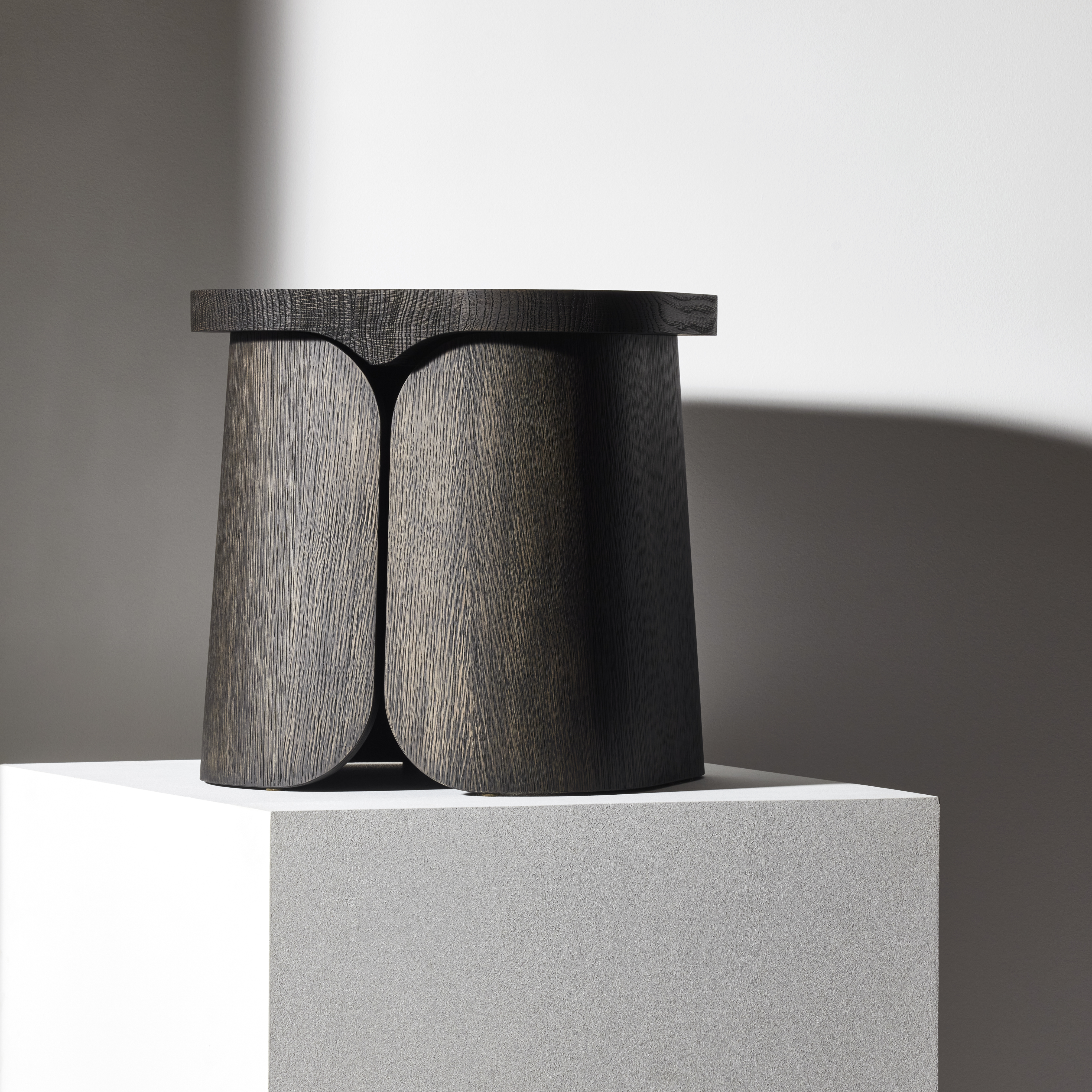 MIO SIDE TABLE - Ormond Editions